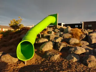 Pakihi Park Playground photo 4