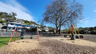 Pioneers Park playground photo 4