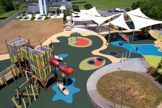[source: playground-people https://www.playgrounds.co.nz/our-projects/barry-curtis-park/]
