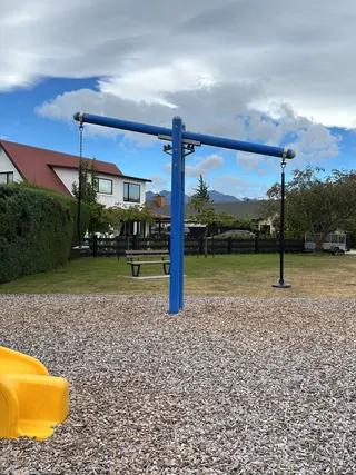 Cherry Court Playground photo 3