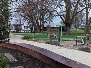 Lakefront Playground photo 1