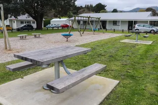 [source: kapiti-coast https://www.kapiticoast.govt.nz/explore-kapiti/recreation/parks-and-reserves/parks/matai-road-reserve/]