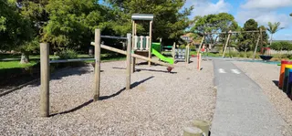 Maygrove playground photo 5