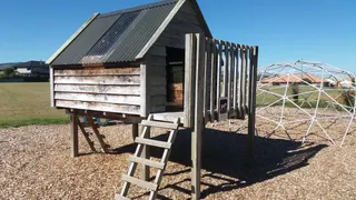 Peren Park Playground