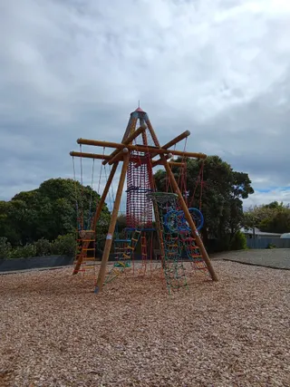 Lazar Park Hall, Playground, Community Garden and Public Toilet photo 2
