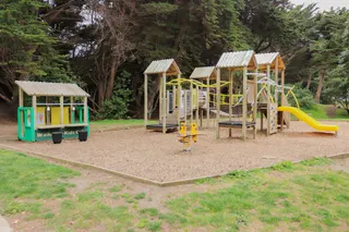 [source: kapiti-coast https://www.kapiticoast.govt.nz/explore-kapiti/recreation/parks-and-reserves/parks/waimeha-domain/]