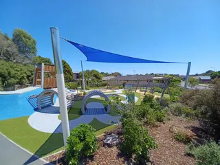[source: kapiti-coast https://www.kapiticoast.govt.nz/explore-kapiti/recreation/parks-and-reserves/parks/lorna-irene-reserve/]