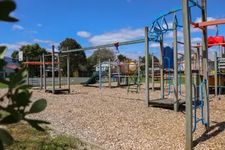 [source: kapiti-coast https://www.kapiticoast.govt.nz/explore-kapiti/recreation/parks-and-reserves/parks/matai-street-reserve/]