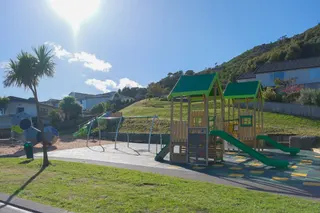 [source: kapiti-coast https://www.kapiticoast.govt.nz/explore-kapiti/recreation/parks-and-reserves/parks/matuhi-street-reserve/]