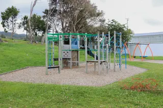 [source: kapiti-coast https://www.kapiticoast.govt.nz/explore-kapiti/recreation/parks-and-reserves/parks/paraparaumu-domain-aorangi-reserve/]