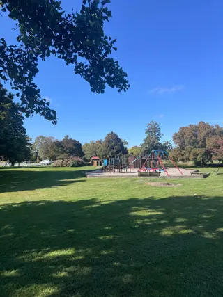 Beverley Park photo 2