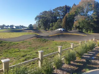 Victoria Park photo 3