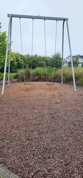 Ridgedale Playground photo 4