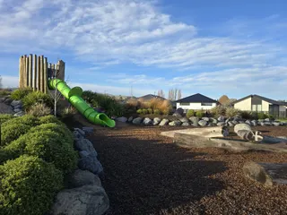 River Stone Neighbourhood Park photo 2