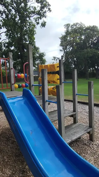 Hillsborough Park Playground photo 4