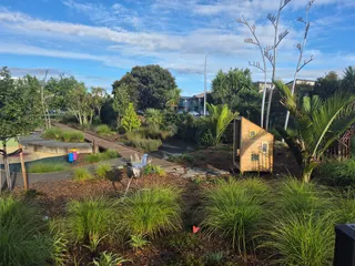 Barry Curtis Park Playgrounds photo 5